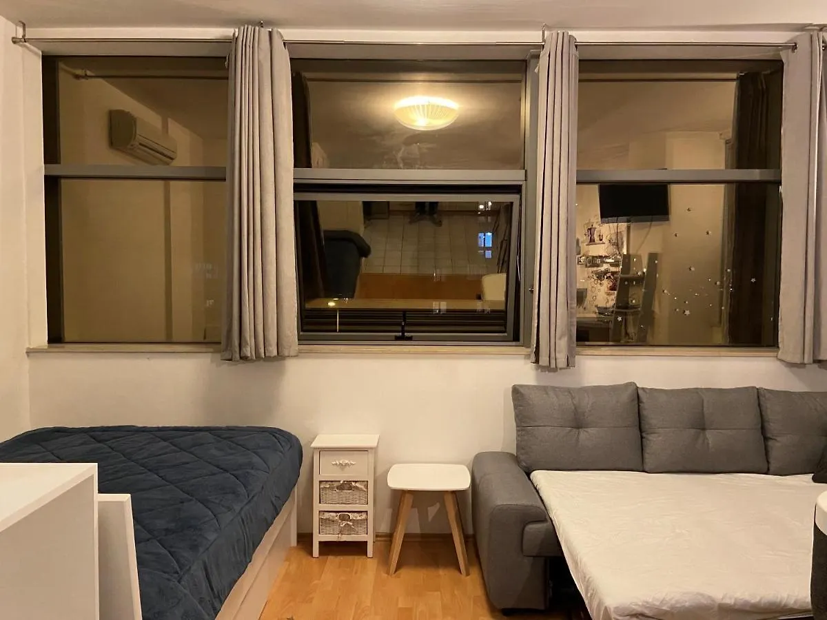 Studio Apartment Visoka Split