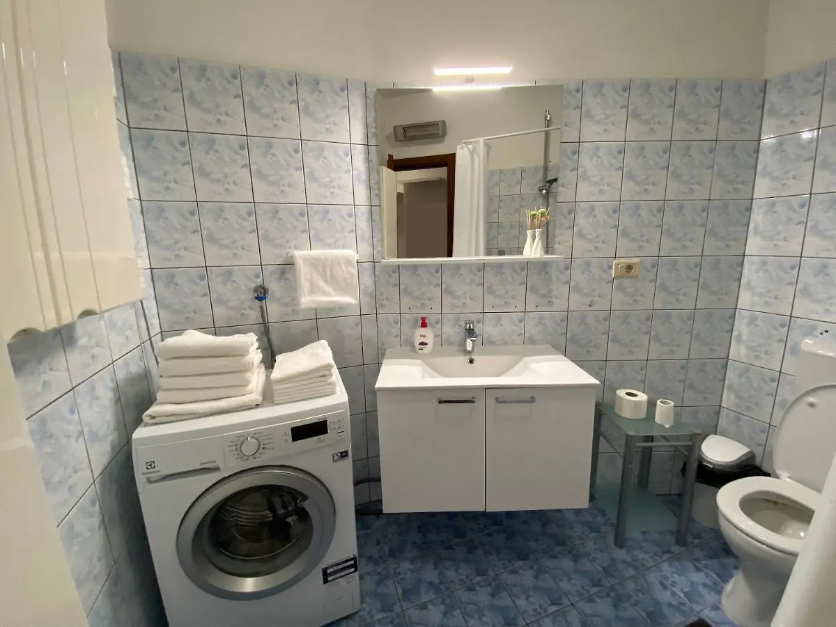 Studio Apartment Visoka Split
